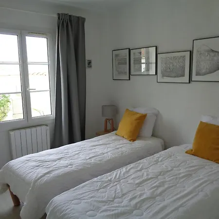 Semesterbostad Maison Familiale Pour 6, St Clement Des Baleines